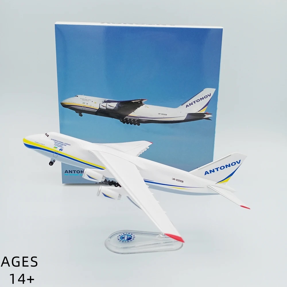 Model Airplane Plastic - Schaal 1:400 Antonov An-124 Transportvliegtuig AN124